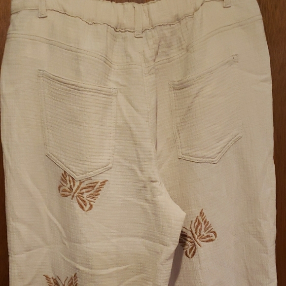 POL Beige Wide Leg Pants with Butterfly Embroidery - Picture 9 of 9